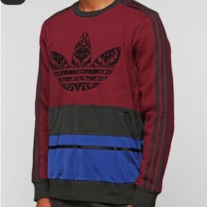 Men’s adidas sweatshirt